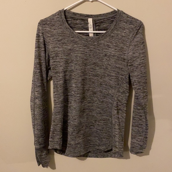 Lululemon Top - Picture 2 of 7